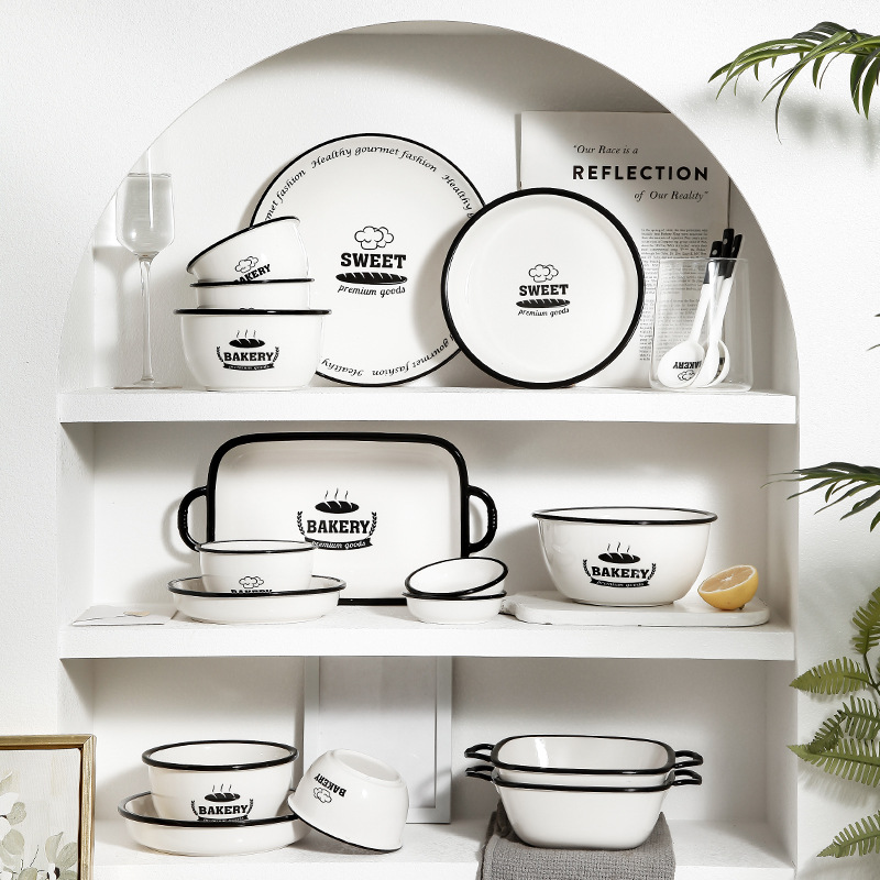 Black and white rice bowl, rice spoon, dinner plate