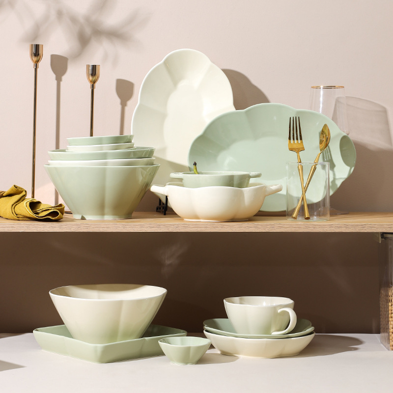 High appearance level cream style tableware set