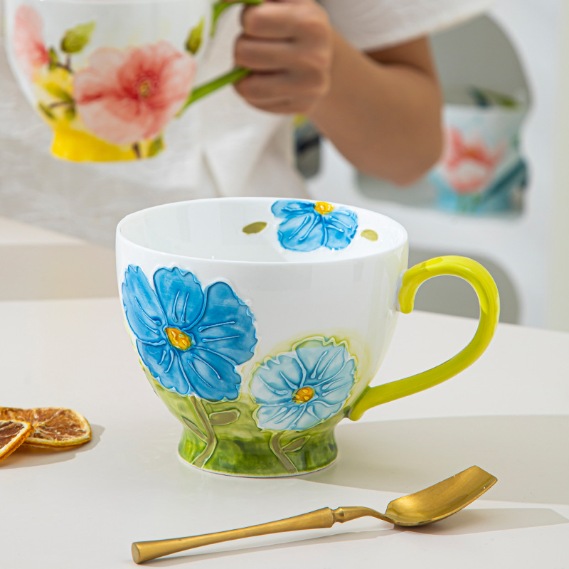 Hand-painted creative floral ceramic mug